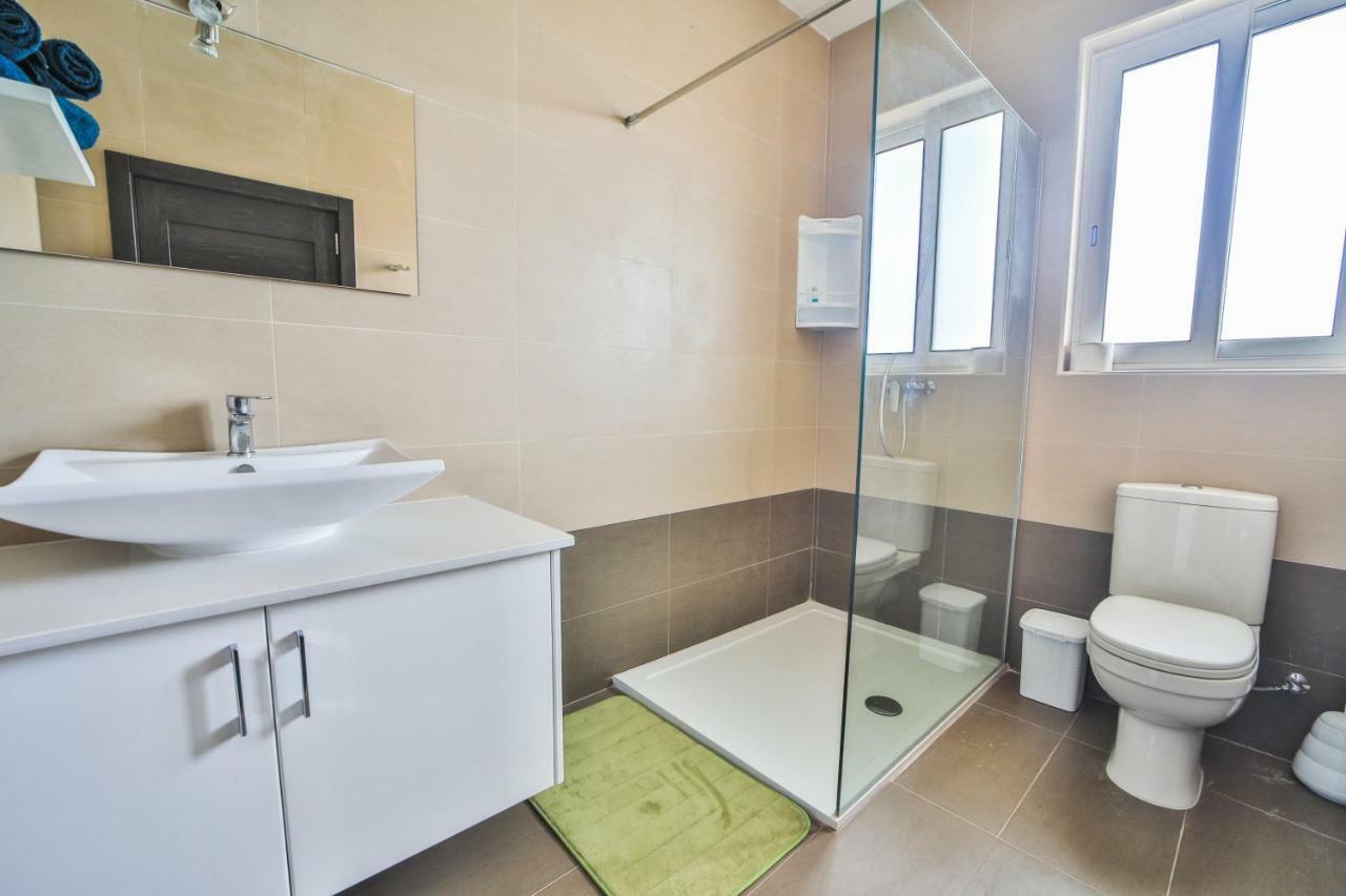 Island Break Residence Marsalforn Bagian luar foto