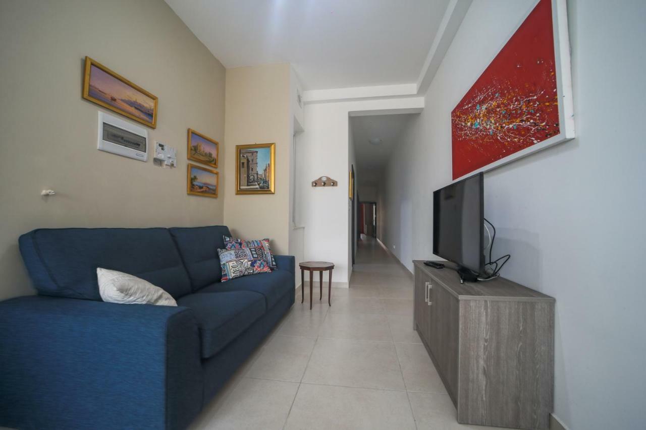 Island Break Residence Marsalforn Bagian luar foto