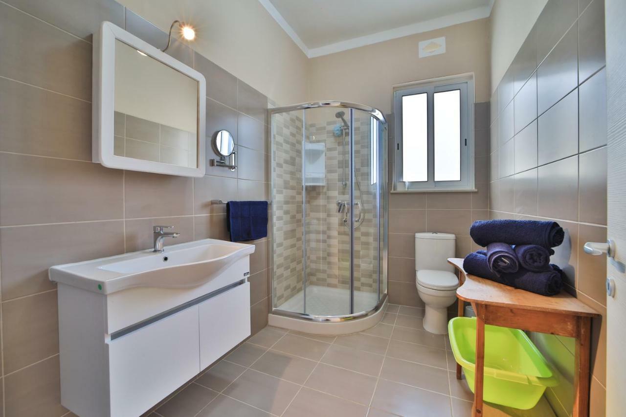 Island Break Residence Marsalforn Bagian luar foto