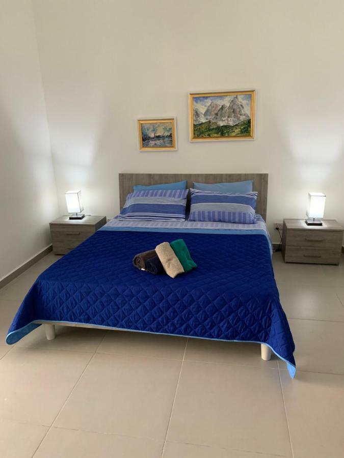 Island Break Residence Marsalforn Bagian luar foto