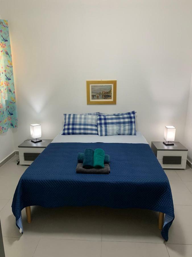 Island Break Residence Marsalforn Bagian luar foto