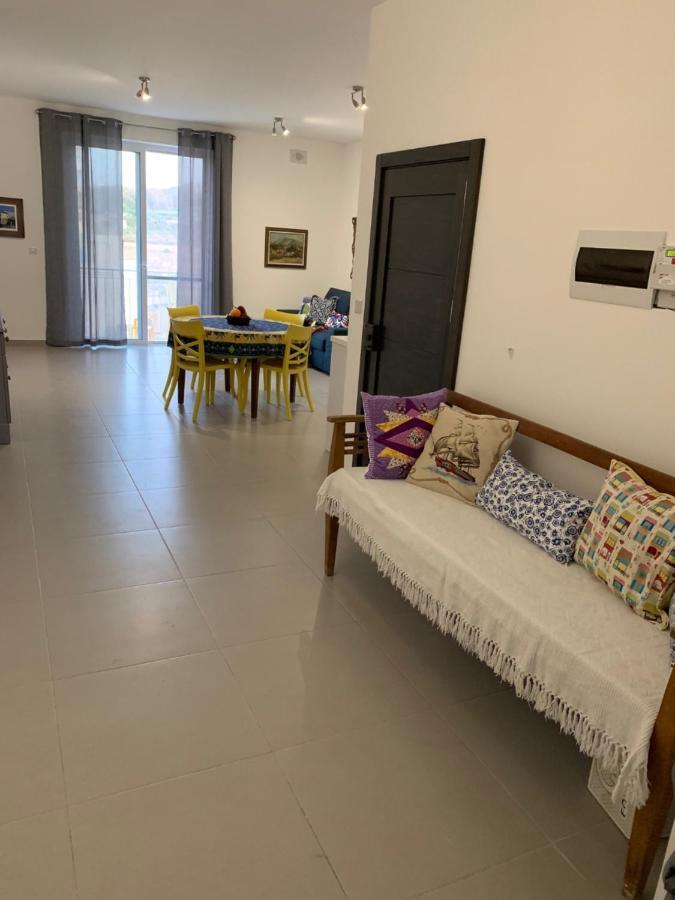 Island Break Residence Marsalforn Bagian luar foto