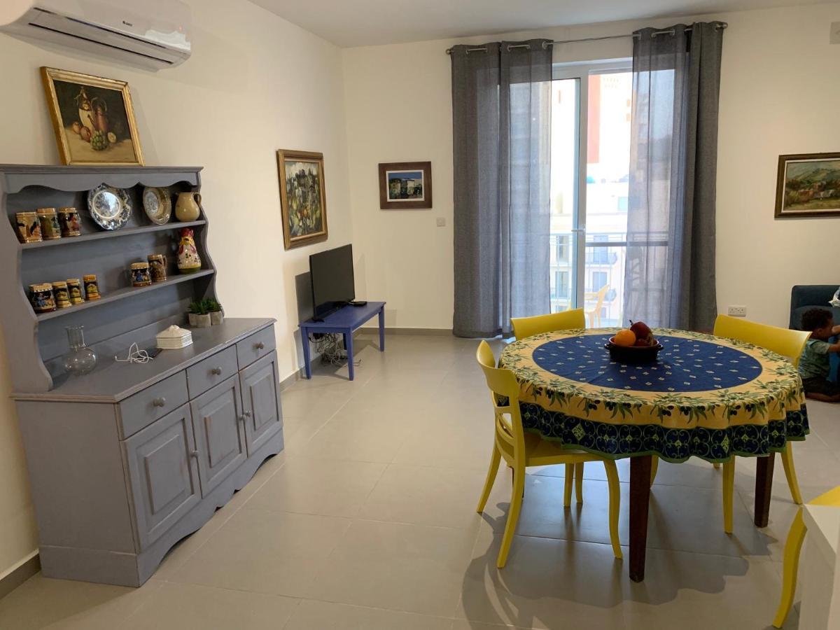 Island Break Residence Marsalforn Bagian luar foto
